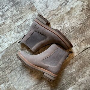 Timberland womens tan Chelsea Boots